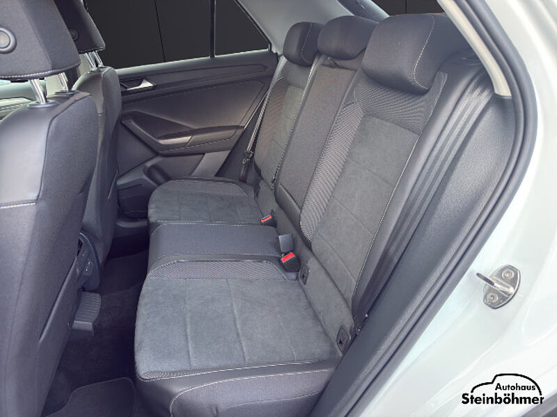 Volkswagen T-ROC Style 1.5TSI DSG Navi LED AHK ACC Sitzhzg.