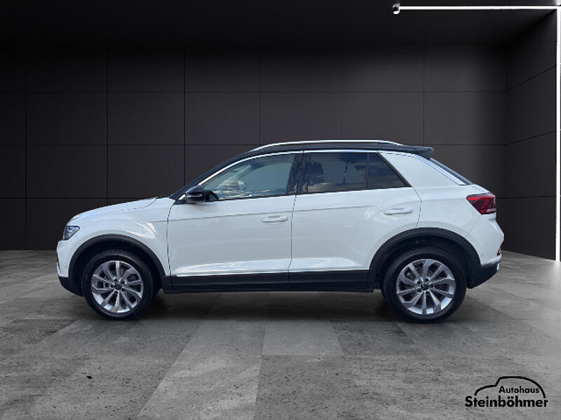 Volkswagen T-ROC Style 1.5TSI DSG Navi LED AHK ACC Sitzhzg.