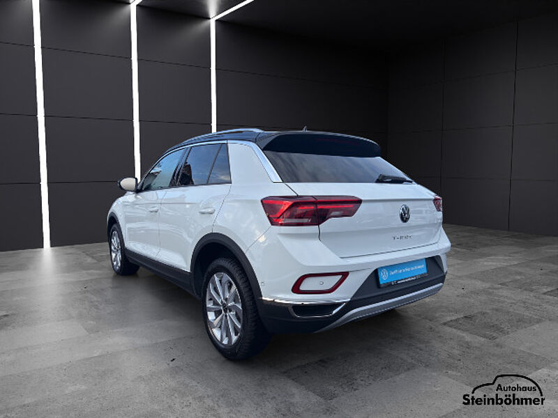 Volkswagen T-ROC Style 1.5TSI DSG Navi LED AHK ACC Sitzhzg.