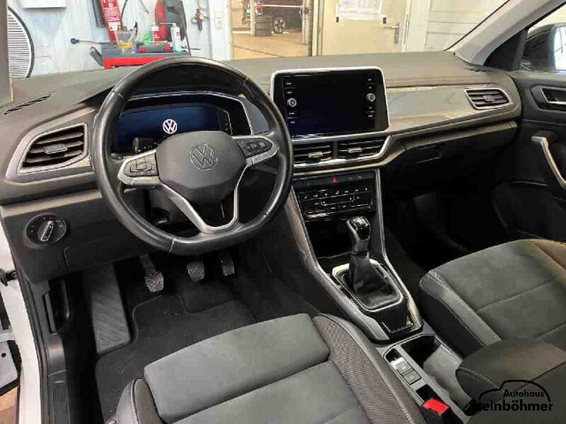 Volkswagen T-Roc Style 1.0TSI LED Plus NAV ACC SHZ AppCon