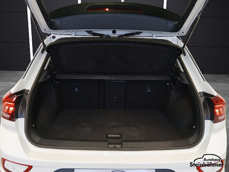 Volkswagen T-Roc Style 1.0TSI LED Plus NAV ACC SHZ AppCon