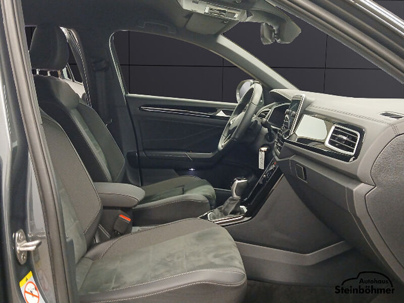 Volkswagen T-Roc R-Line 1.5TSI DSG LEDPlus NAV AHK ACC SHZ