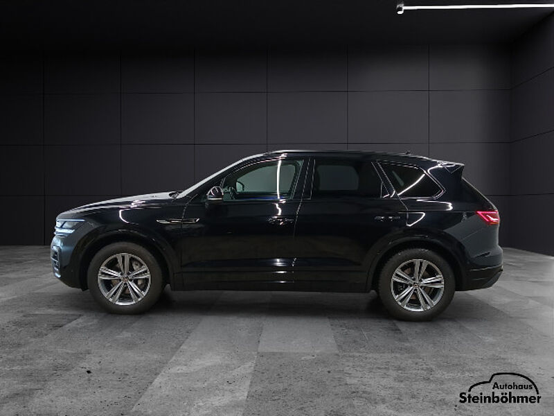 Volkswagen Touareg R-Line BlackStyle 3.0TDI 4M IQ. Light
