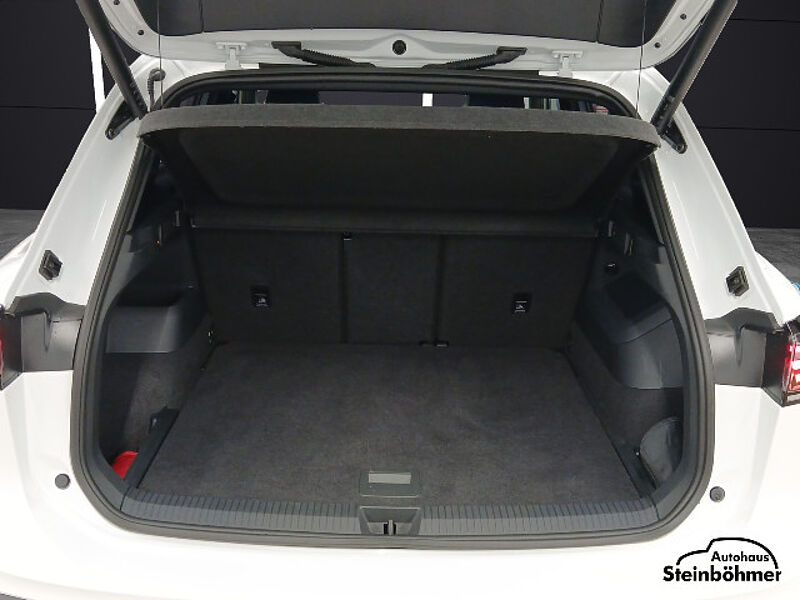 Volkswagen Tiguan Goal 1.5eTSI DSG IQ. Light NAV AHK