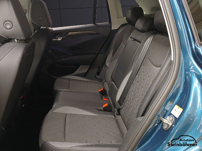 Volkswagen Tiguan GOAL 2.0TD Navi LED AHK AreaView Sitzhzg.