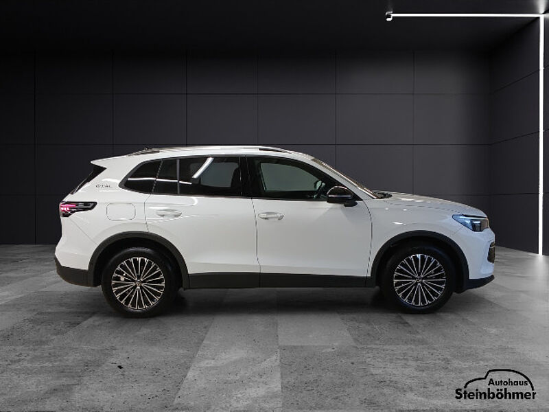 Volkswagen Tiguan GOAL 1.5eTSI Navi IQLIGHT AHK Keyless