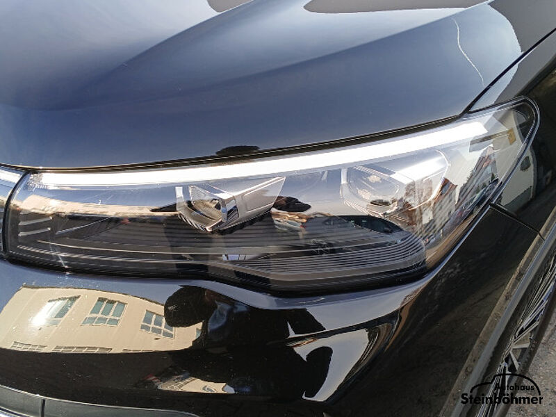 Volkswagen Tiguan GOAL 2.0TDI Navi LED AHK AreaView