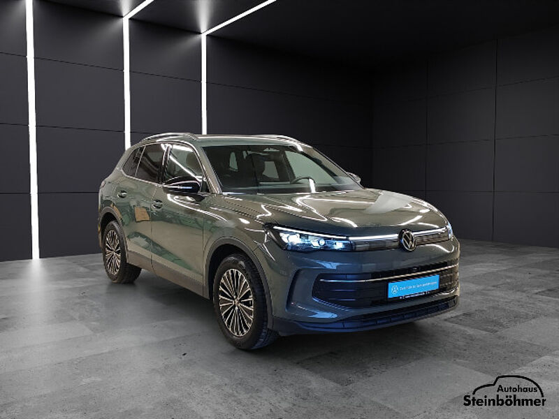 Volkswagen Tiguan GOAL 2.0TDI Navi LED HUD AreaView AHK