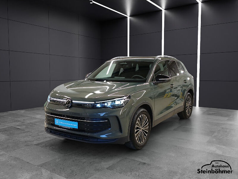 Volkswagen Tiguan GOAL 2.0TDI Navi LED HUD AreaView AHK