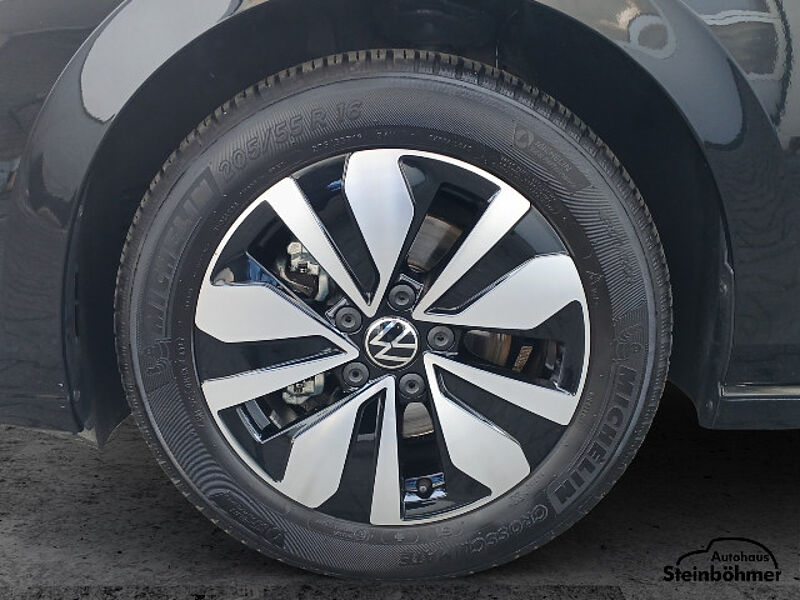 Volkswagen Golf GOAL 1.5eTSI DSG Navi AHK RearView Sitzhzg.