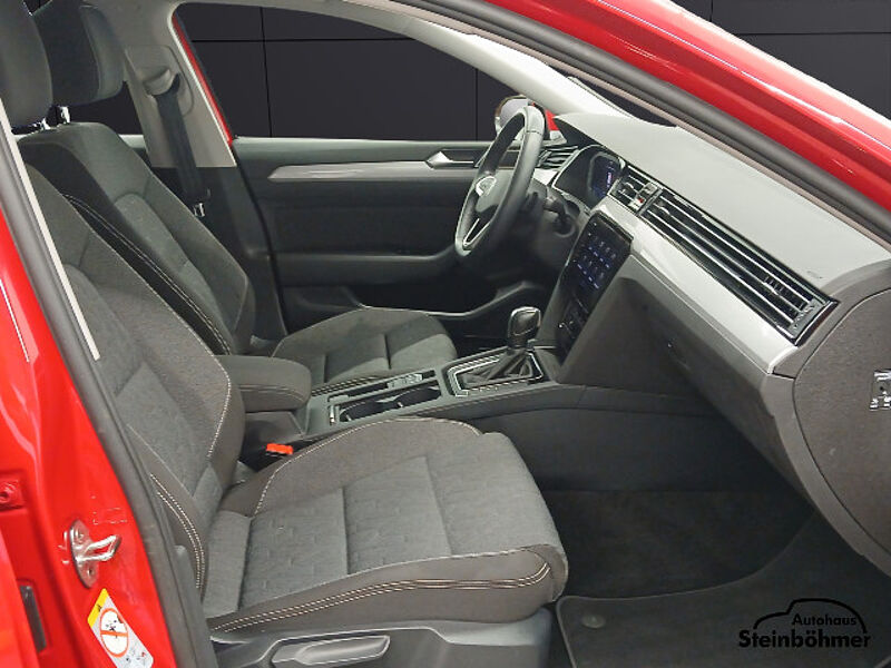 Volkswagen Passat Variant Business 2.0TDI DSG LED NAV AHK