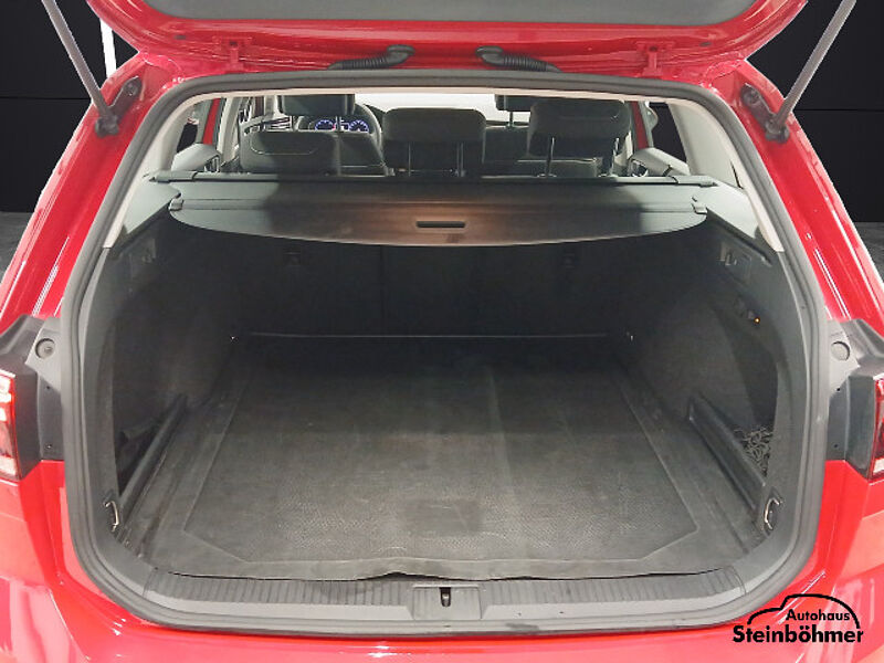 Volkswagen Passat Variant Business 2.0TDI DSG LED NAV AHK