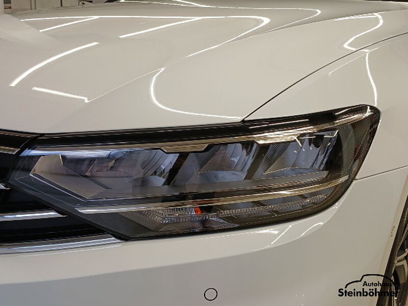 Volkswagen Passat Variant GTE Navi LED RearView Keyless