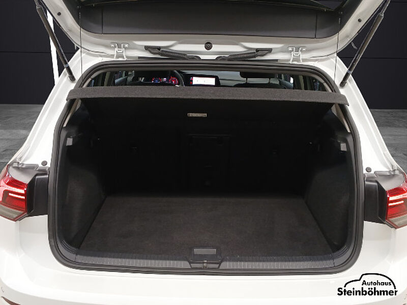 Volkswagen Golf ACTIVE 1.5TSI Navi LED-Plus RearView SHZ