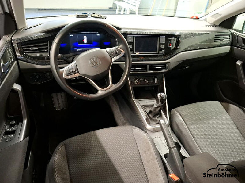 Volkswagen Polo Life 1.0MPI LED AppCon SHZ Bluetooth Essex