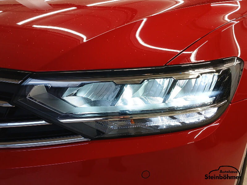 Volkswagen Passat Variant Business 2.0TDI DSG Navi LED