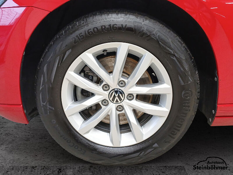 Volkswagen Passat Variant Business 2.0TDI DSG Navi LED