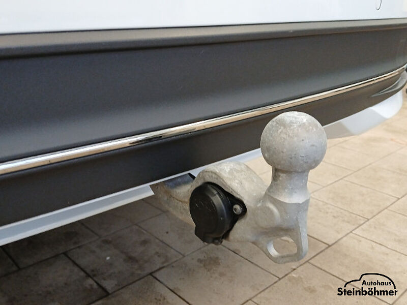 Volkswagen Passat Business 1.5TSI DSG eHybrid LED NAV AHK