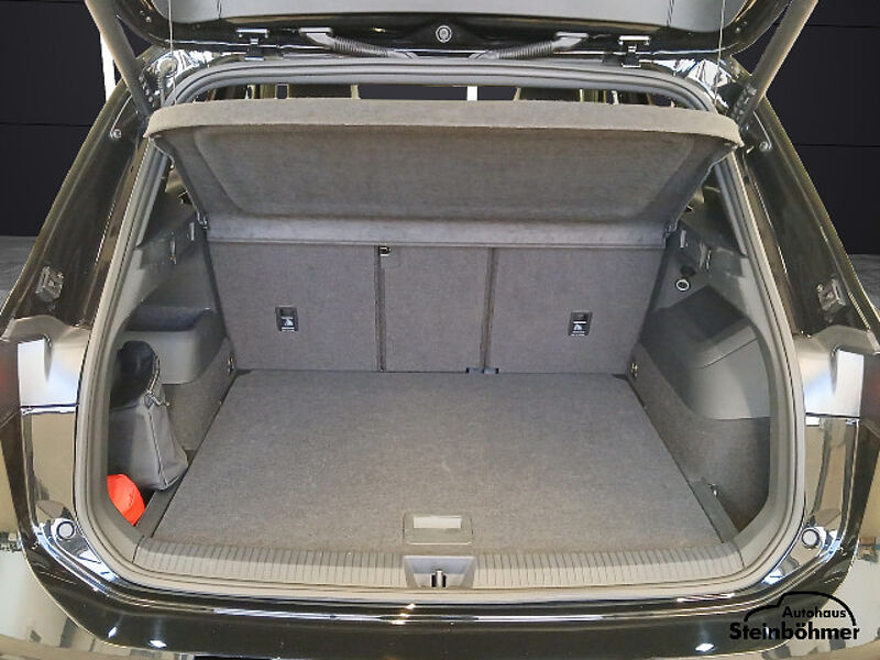 Volkswagen Tiguan GOAL 1.5eTSI DSG IQ. Light NAV AHK