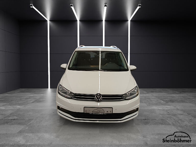 Volkswagen Touran Active 2.0TDI DSG NAV AHK ACC SHZ