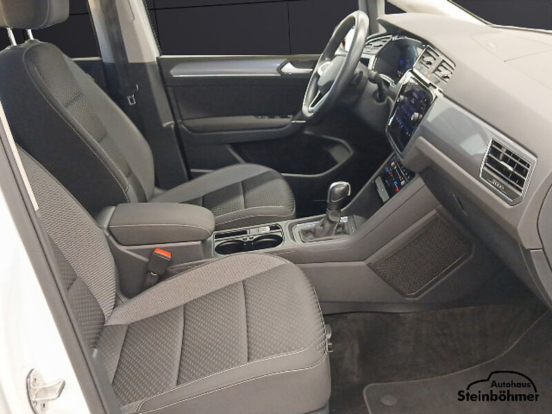 Volkswagen Touran Active 2.0TDI DSG NAV AHK ACC SHZ