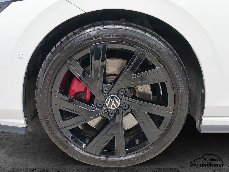 Volkswagen Golf GTI DSG Navi Pano HUD Matrix-LED Keyless