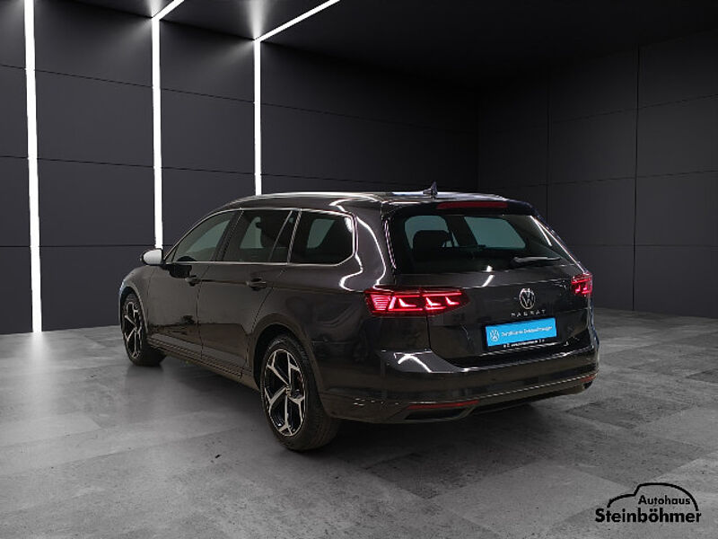 Volkswagen Passat Variant Business 2.0TDI Navi IQLight HUD