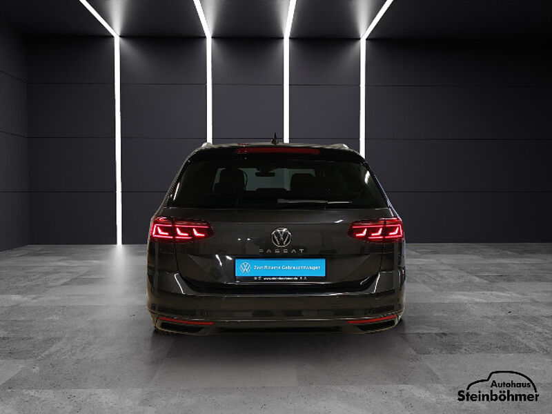 Volkswagen Passat Variant Business 2.0TDI Navi IQLight HUD