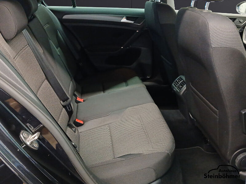 Volkswagen Golf Comfortline 1.0TSI NAV SHZ Climatronic