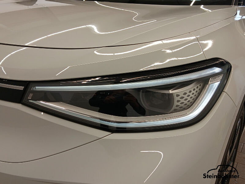 Volkswagen ID.4 GTX 4M IQ. Light NAV AHK ACC AreaView