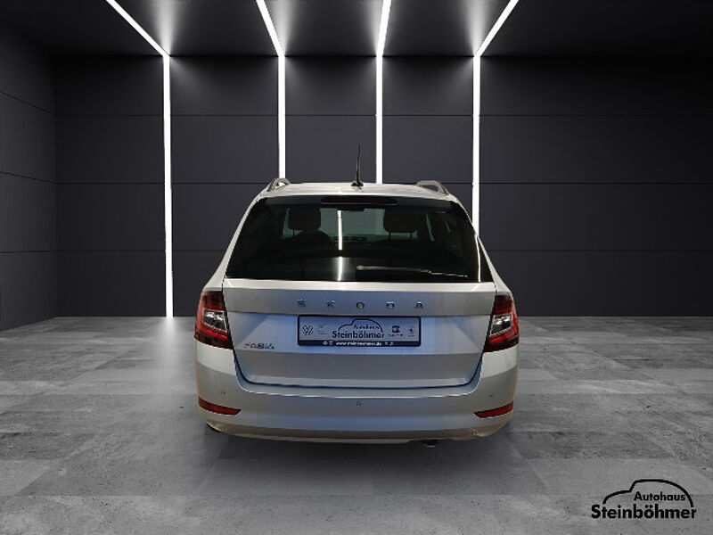 SKODA Fabia Combi Best of 1.0TSI DSG LED NAV SHZ