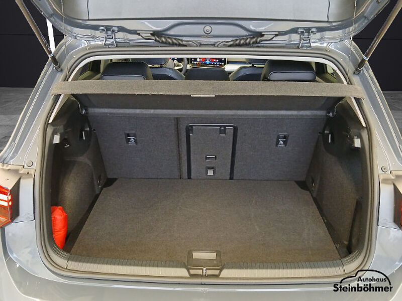 Volkswagen Golf GOAL 1.5eTSI DSG LEDPlus NAV AHK RearView