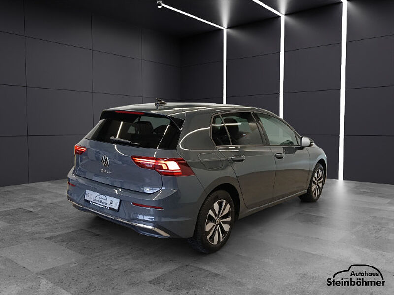 Volkswagen Golf GOAL 1.5eTSI DSG LEDPlus NAV AHK RearView