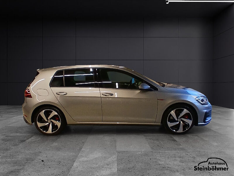Volkswagen Golf GTI Performance Navi LED DCC Standhzg
