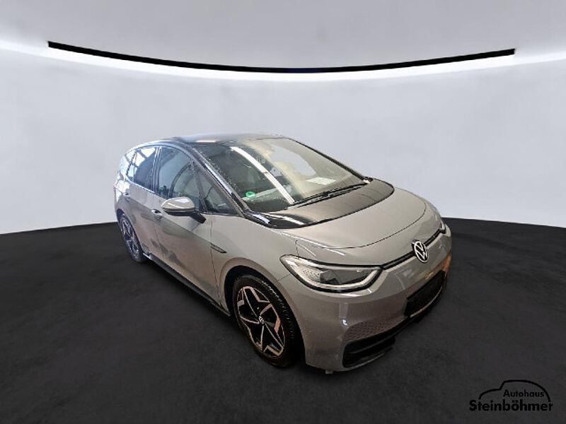 Volkswagen ID.3 Pro Family Navi LED Pano Sitzhzg. Kamera