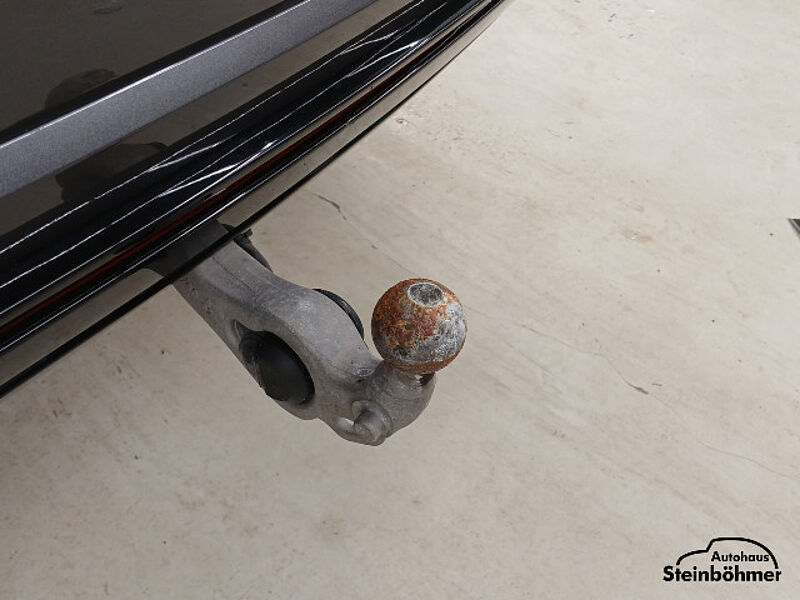Volkswagen Touareg R-Line AHK Pano Standhzg HUD Luftf.