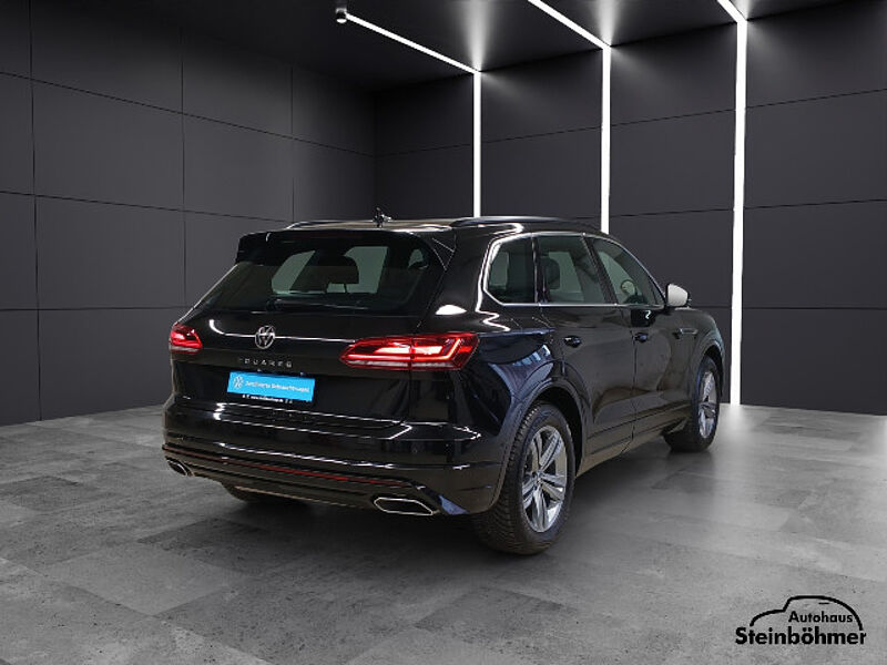 Volkswagen Touareg R-Line Pano AHK Standhzg. Soundsystem