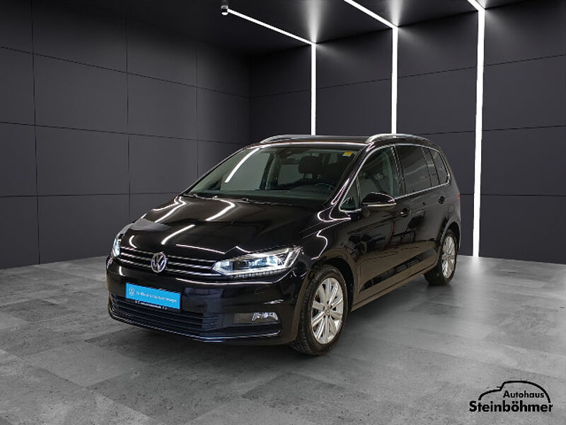 Volkswagen Touran Highline 1.5TSi DSG Navi LED AHK RearView