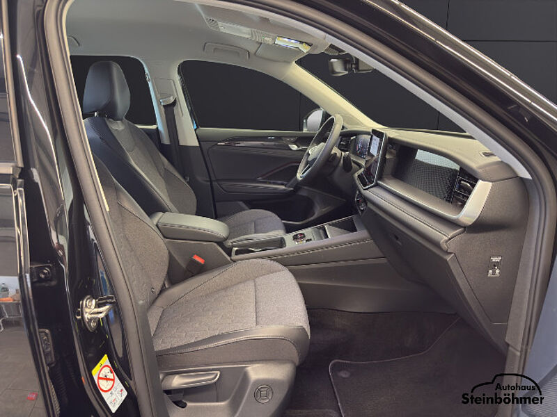 Volkswagen Tayron Life 4Motion 2.0TDI IQ. Light AHK NAV
