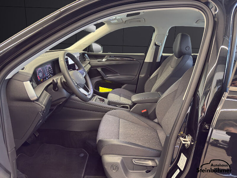 Volkswagen Tayron Life 4Motion 2.0TDI IQ. Light AHK NAV