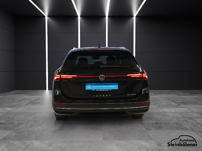 Volkswagen Passat Business eHybrid Navi LED AHK HUD