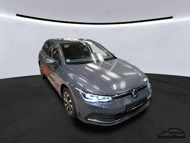 Volkswagen Golf ACTIVE 1.5TSI Navi IQLight Standhzg.