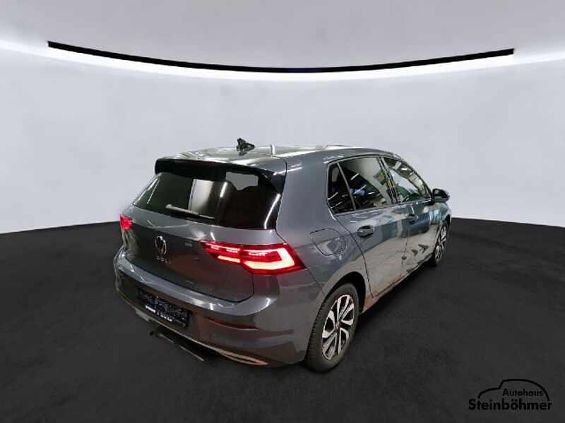 Volkswagen Golf ACTIVE 1.5TSI Navi IQLight Standhzg.