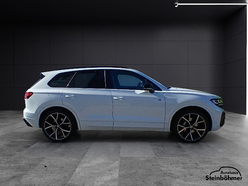 Volkswagen Touareg 3.0 V6 TDI R-Line Pano AHK Soundsystem