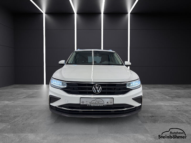 Volkswagen Tiguan Life 2.0TDI DSG LED NAV AHK ACC SHZ