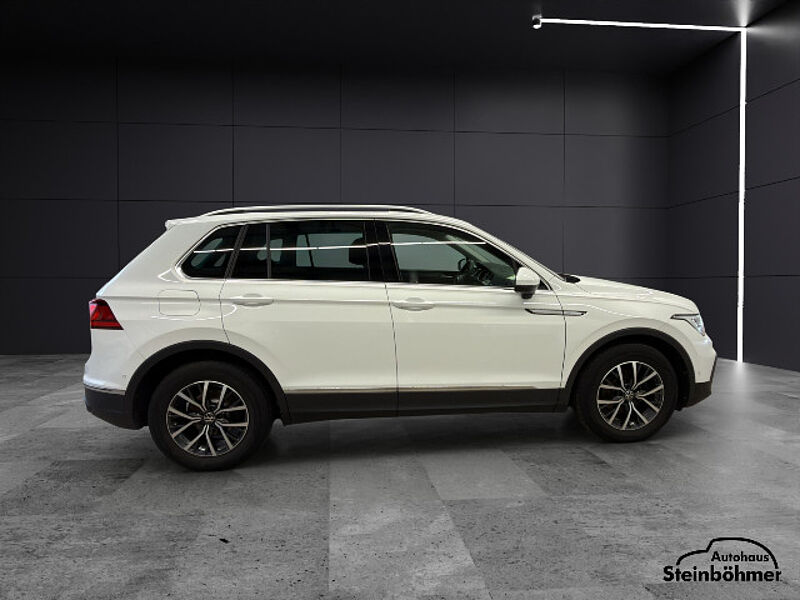 Volkswagen Tiguan Life 2.0TDI DSG LED NAV AHK ACC SHZ
