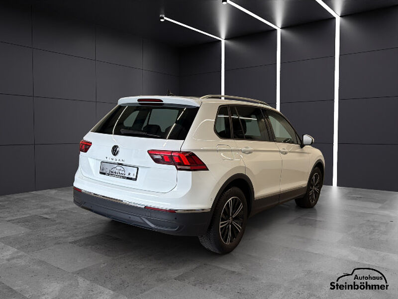 Volkswagen Tiguan Active 1.5 TSI DSG LED NAV ACC SHZ