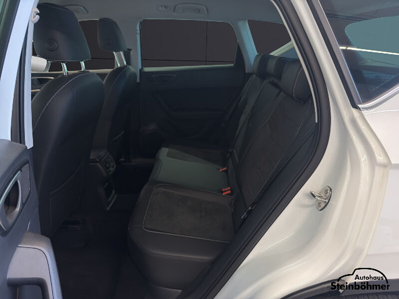 SEAT Ateca Xperience 2.0TDI DSG LED NAV AHK RFK