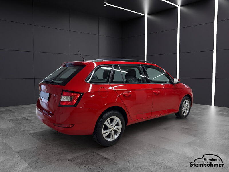 SKODA Fabia Combi Ambition 1.0TSI SmartLink Sitzhzg.