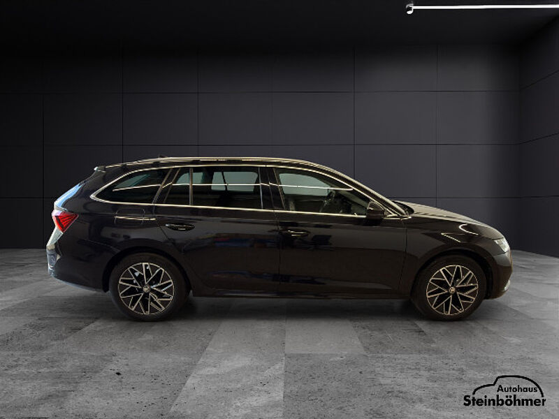 SKODA Octavia Combi 1.5TSI Style LED NAV Columbus AHK